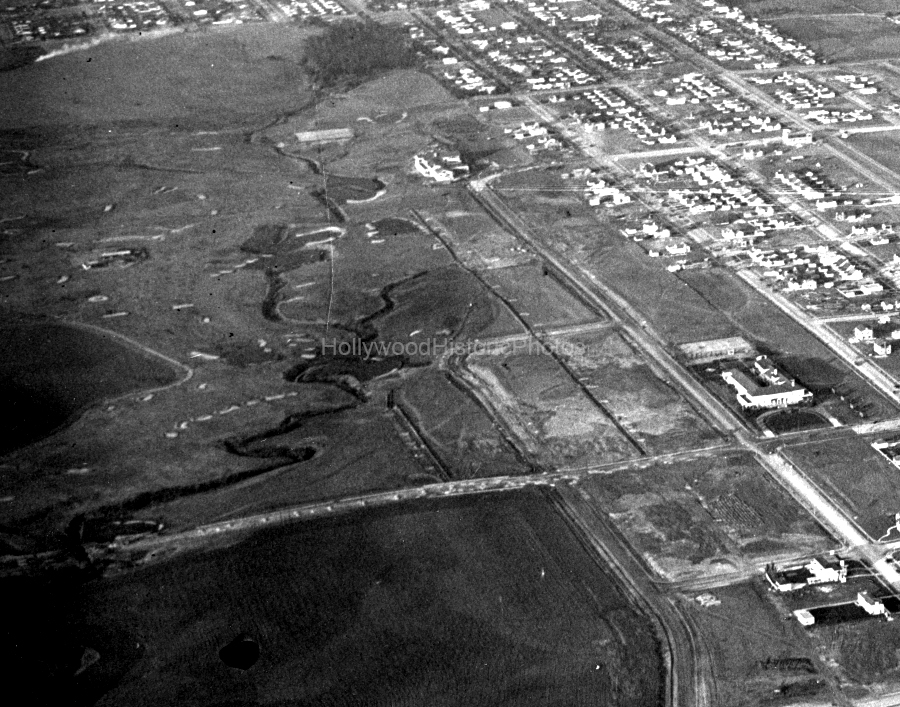 Hancock Park 1921 Wilshire Country Club wm.jpg